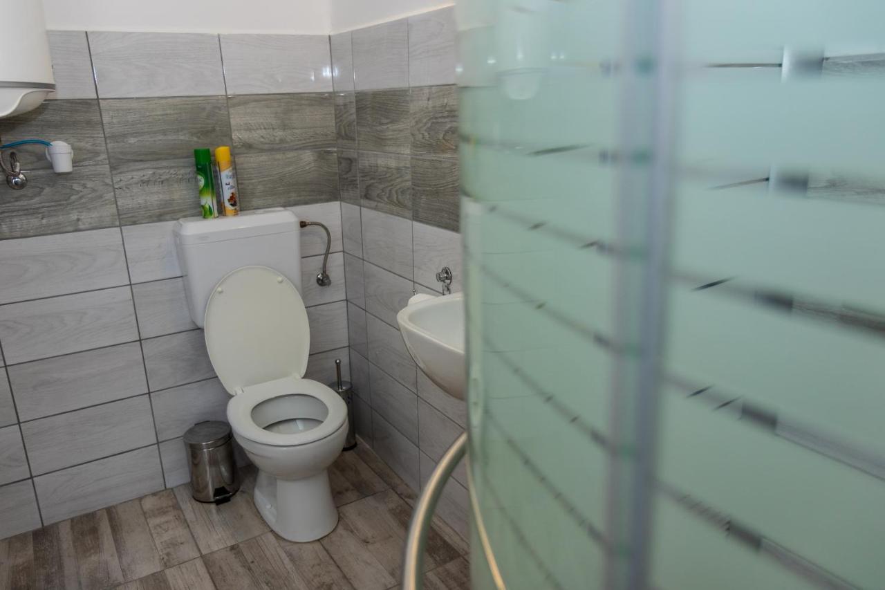 Apartamento Olivia Apartman Sárospatak Exterior foto